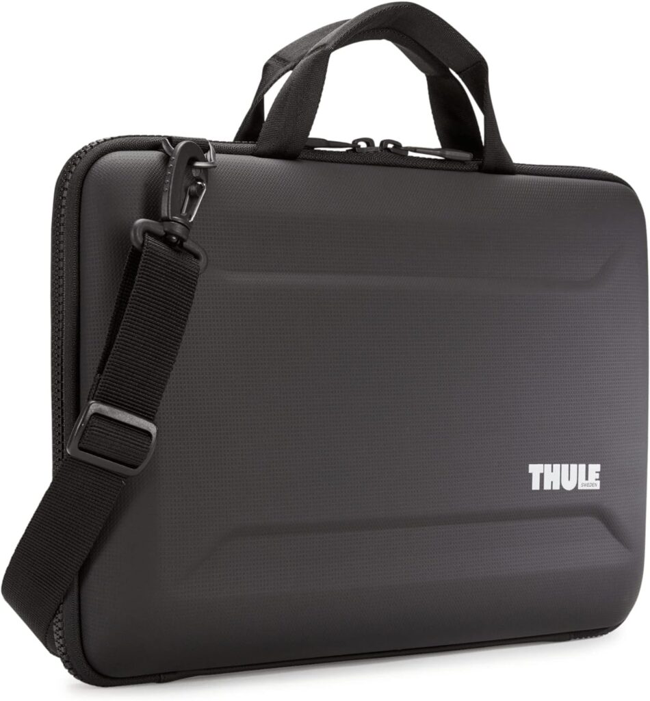 Thule 13″ Black Laptop Case Review